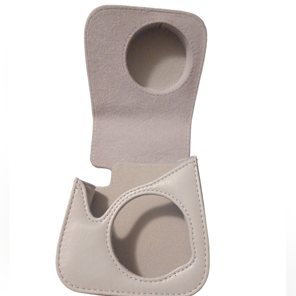 Fujifilm Instax Mini 9 Groovy Case in Smokey White (Grey)BNIB - Picture 3 of 5